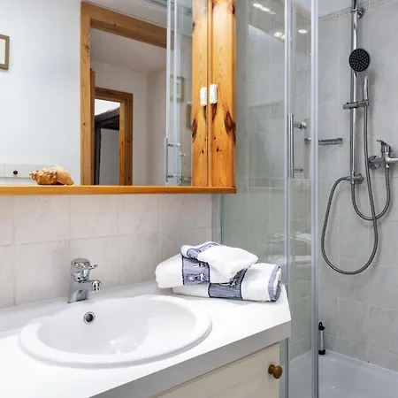 Schwalbennest Ofc 24 Casa de Férias *